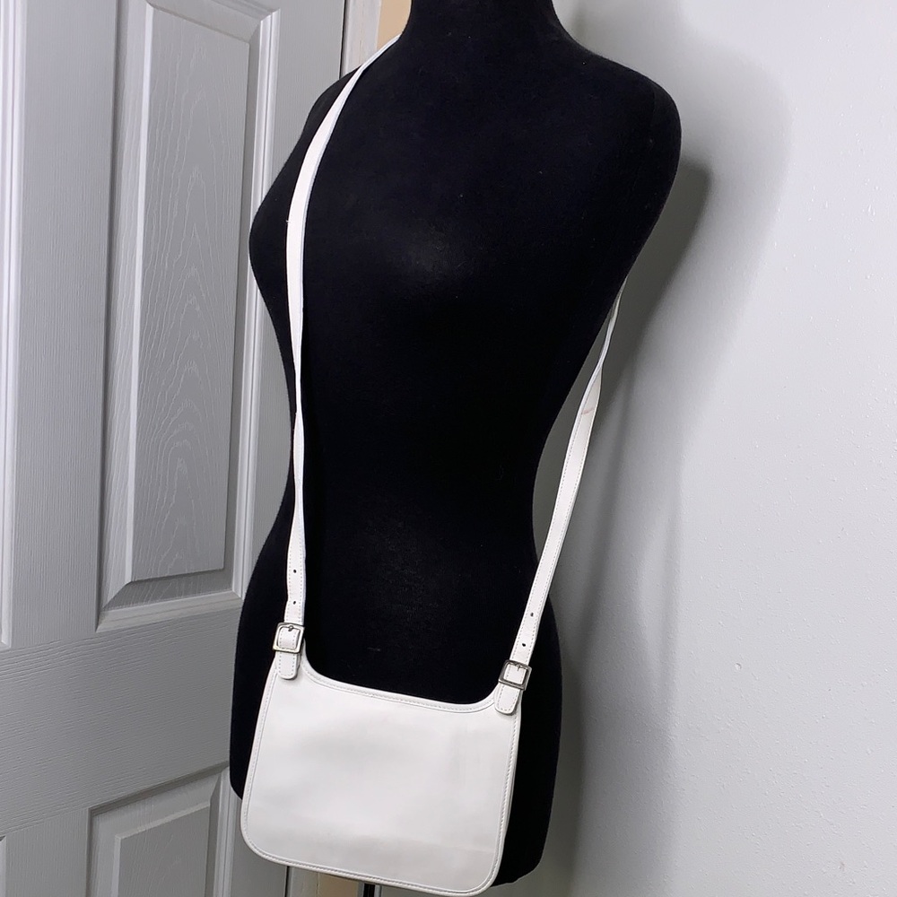 COACH VINTAGE  White Crossbody Bag #9142 Y2K •no hangtag
